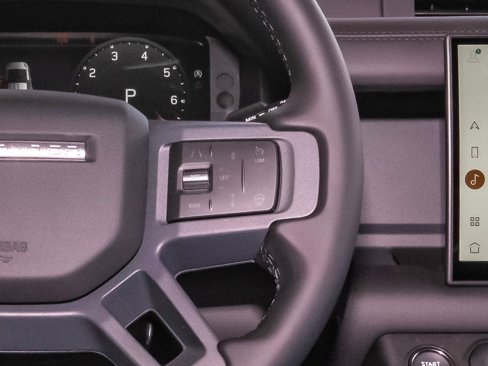 New 2025 Land Rover Defender 110 S image 16