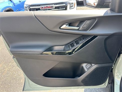 New 2026 Chevrolet Equinox LT w/ Convenience Package II image 13