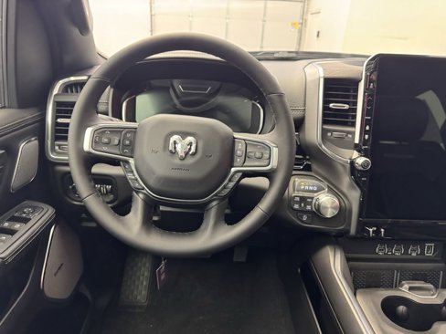 Used 2025 RAM 1500 Laramie w/ Night Edition image 16