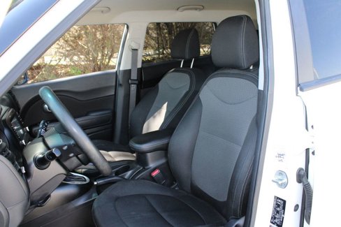 Used 2019 Kia Soul + image 18