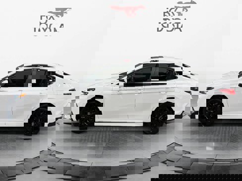 New 2026 Toyota Camry SE image 2