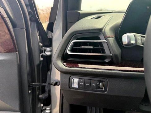 Used 2024 Chevrolet Traverse RS w/ LPO, Floor Liner Package image 13