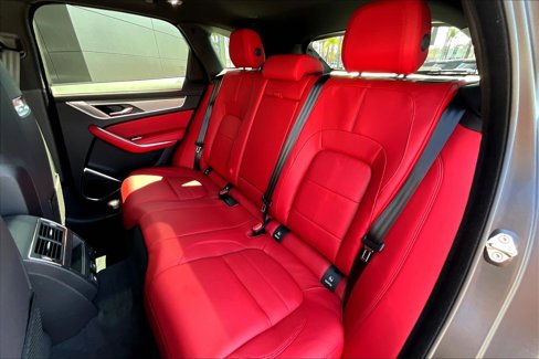 New 2026 Jaguar F-PACE R-Dynamic S image 10