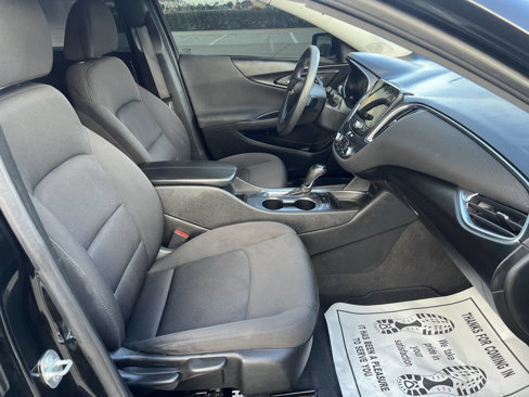 Used 2020 Chevrolet Malibu LT image 9