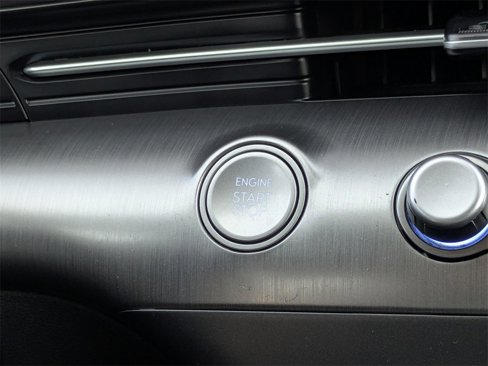 Certified 2024 Hyundai Kona SEL image 27