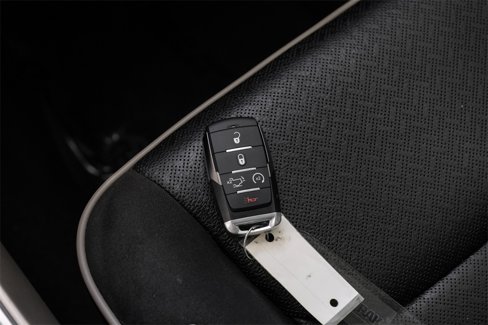 Used 2022 RAM 1500 Laramie image 59