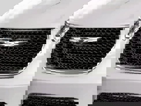 New 2026 Chrysler Pacifica Select image 13