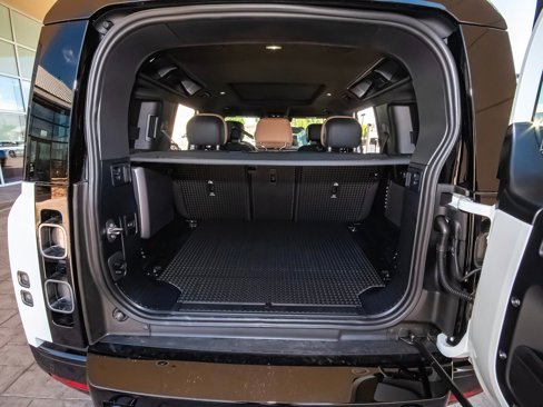 New 2025 Land Rover Defender 110 V8 image 52