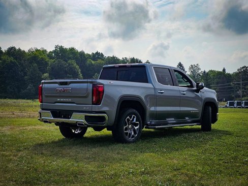New 2026 GMC Sierra 1500 SLT w/ SLT Premium Plus Package image 4