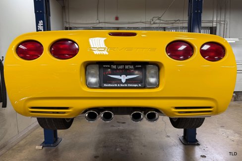 Used 2002 Chevrolet Corvette Convertible w/ Preferred Equipment Group2 image 91
