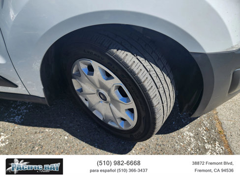Used 2016 Ford Transit Connect XL image 24