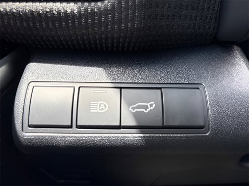 New 2025 Subaru Solterra Limited image 21