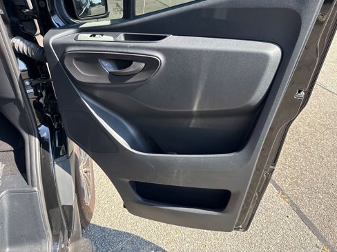 Used 2019 Mercedes-Benz Sprinter 170 w/ Driver Convenience Package image 19