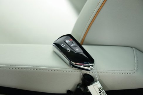 New 2025 Volkswagen ID. Buzz 1st Edition image 44