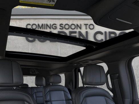New 2025 Lincoln Navigator Reserve image 22