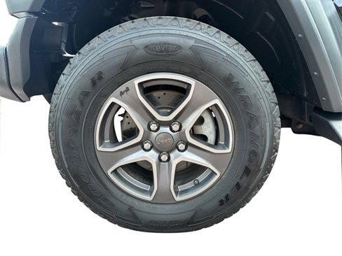 Used 2018 Jeep Wrangler Unlimited Sport S image 19