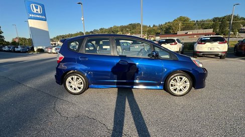 Used 2011 Honda Fit Sport image 3