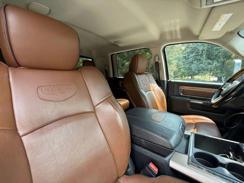 Used 2015 RAM 2500 Longhorn w/ Convenience Group image 15