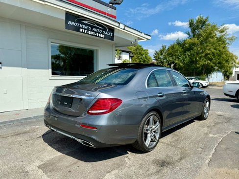 Used 2019 Mercedes-Benz E 300 4MATIC image 12