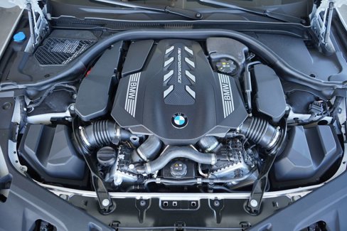 New 2026 BMW M850i xDrive image 22