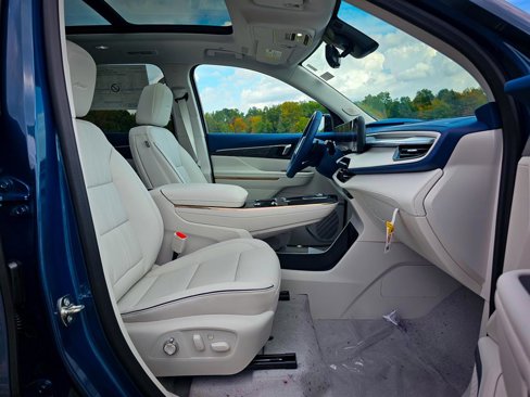 New 2026 Buick Enclave Avenir w/ Super Cruise Package image 48