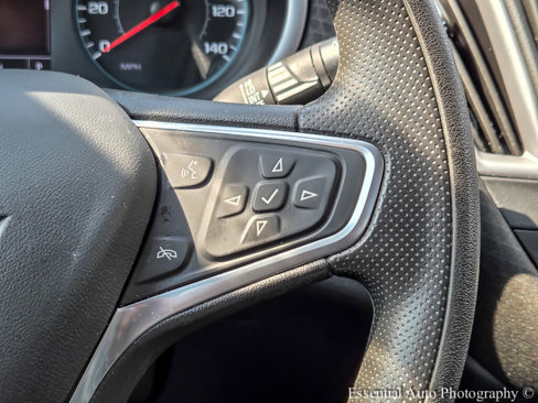Used 2023 Chevrolet Malibu LT image 18