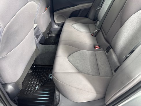 Used 2022 Toyota Camry LE image 21