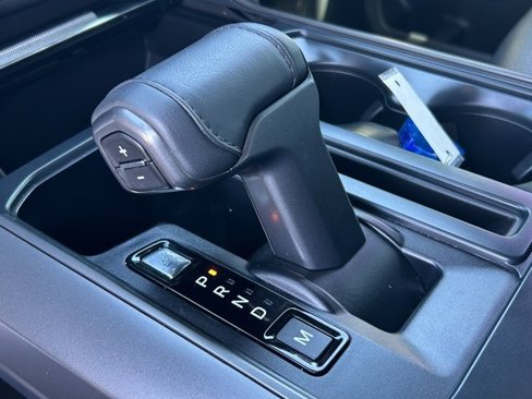 Used 2024 Ford F150 Lariat image 19