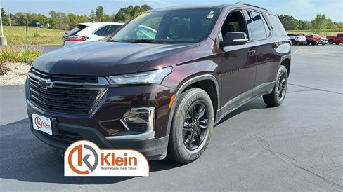 Used 2023 Chevrolet Traverse LT w/ Midnight/Sport Edition image 3