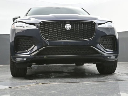New 2026 Jaguar F-PACE R-Dynamic S image 32
