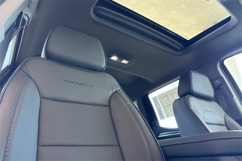 New 2026 GMC Sierra 1500 Denali w/ Denali Reserve Package image 18