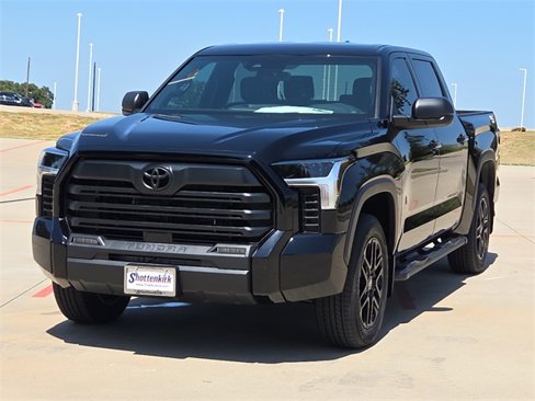 Used 2026 Toyota Tundra SR5 image 3
