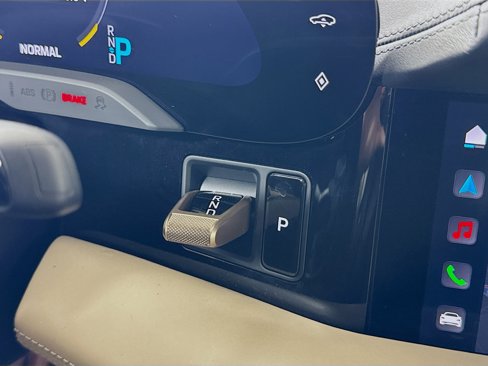 Certified 2020 Porsche Taycan Turbo S image 19