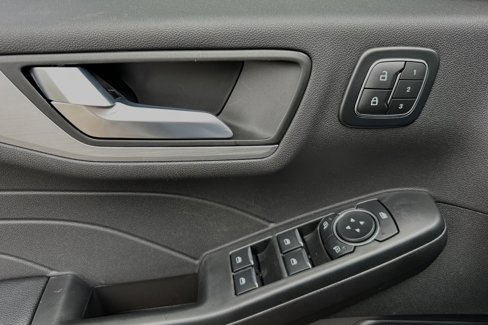 New 2024 Ford Escape SE w/ PHEV Premium Package image 8