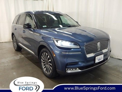 Used 2020 Lincoln Aviator Reserve w/ Elements Package Plus image 1