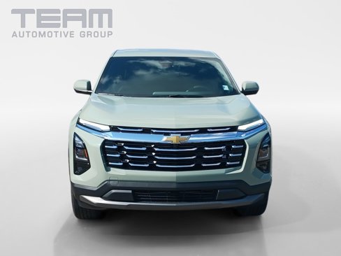 New 2026 Chevrolet Equinox LT w/ Convenience Package II image 2