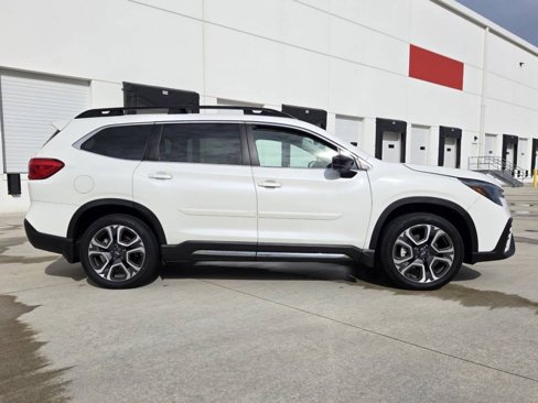 Used 2024 Subaru Ascent Limited w/ Technology Package image 4