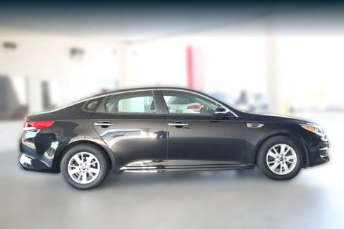 Used 2018 Kia Optima LX image 11