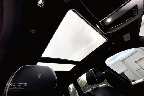 Certified 2019 Rolls-Royce Cullinan image 19