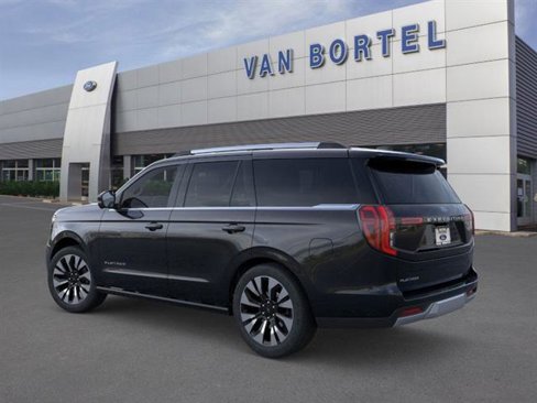 New 2025 Ford Expedition Platinum image 4