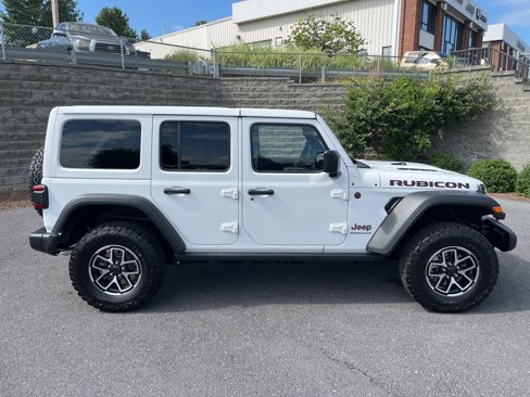 New 2025 Jeep Wrangler Unlimited Rubicon image 3