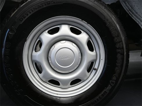 Used 2021 Ford F150 XL w/ Trailer Tow Package image 9