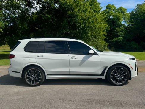 Used 2025 BMW X7 xDrive40i w/ M Sport Package image 7