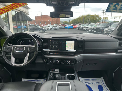 Used 2022 GMC Sierra 1500 SLT w/ SLT Premium Plus Package image 19