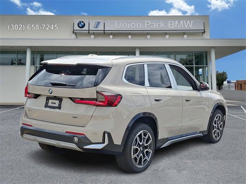 Used 2026 BMW X1 xDrive28i image 4