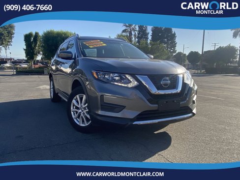 Used 2018 Nissan Rogue SV image 1