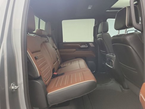 Used 2024 GMC Sierra 2500 Denali Ultimate w/ Max Trailering Package image 27