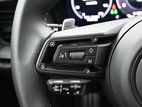Certified 2025 Porsche 911 Carrera image 11
