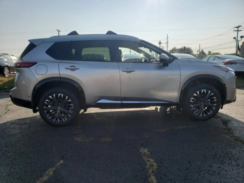 New 2026 Nissan Rogue Platinum image 14
