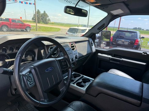 Used 2011 Ford F350 Lariat w/ Lariat Interior Pkg image 16
